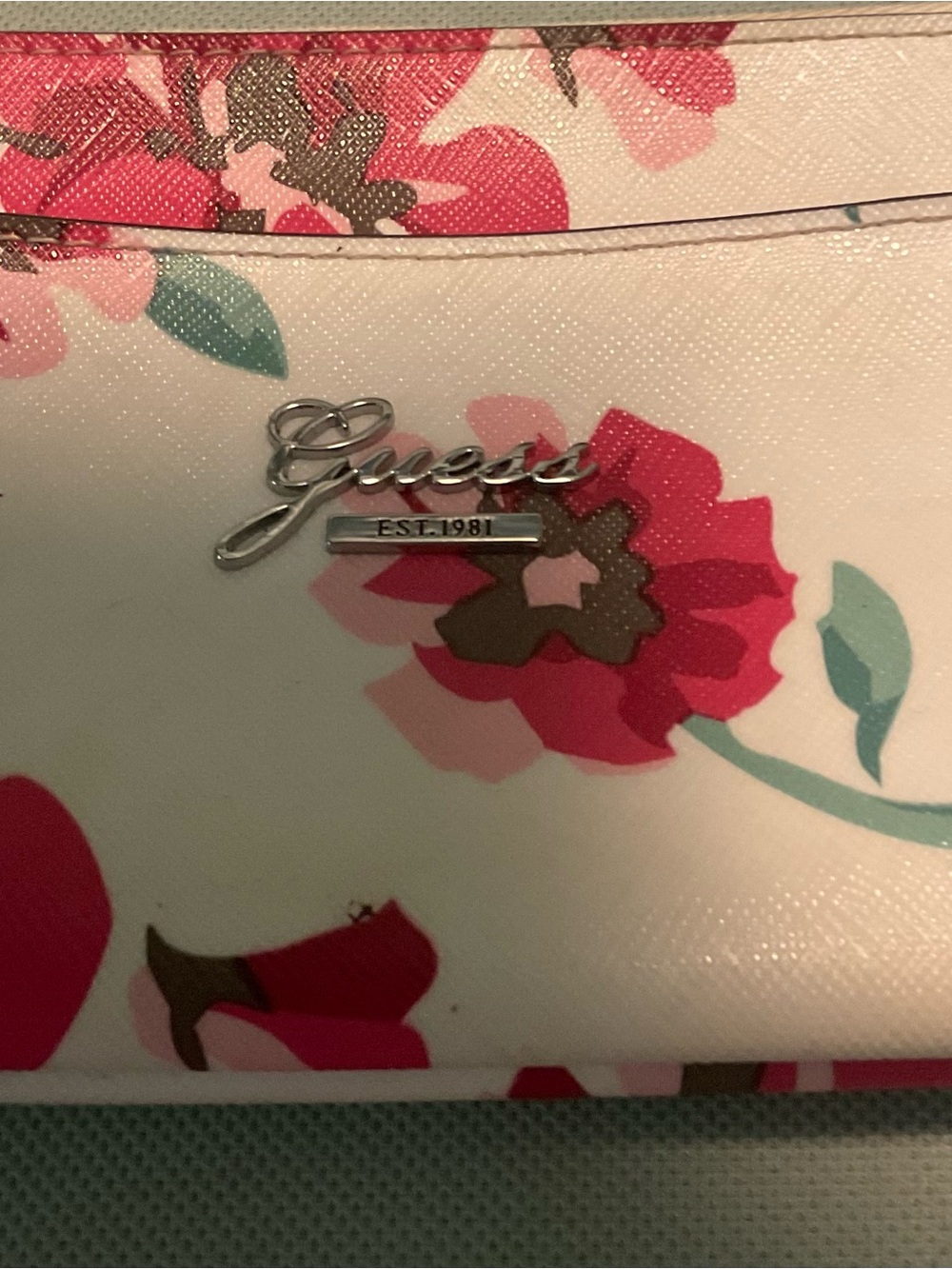 Guess Floral White Pink Wristlet
